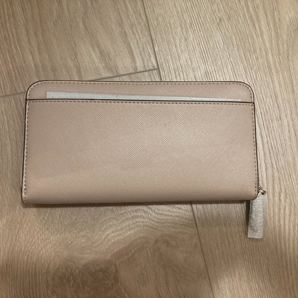 Nude Kate Spade Wallet - Picture 3 of 4